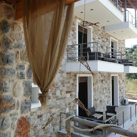 Labetia Άγιοι Απόστολοι